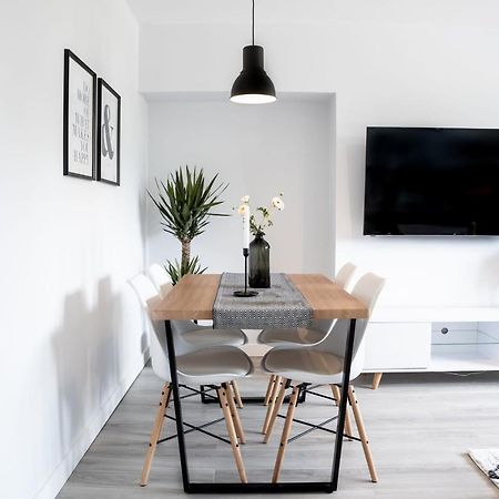 Luxurious Two Bedroom Apartment With Private Parking Perth Eksteriør bilde