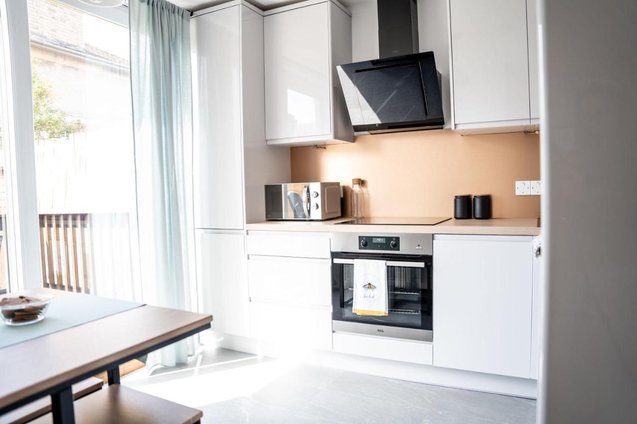 Luxurious Two Bedroom Apartment With Private Parking Perth Eksteriør bilde