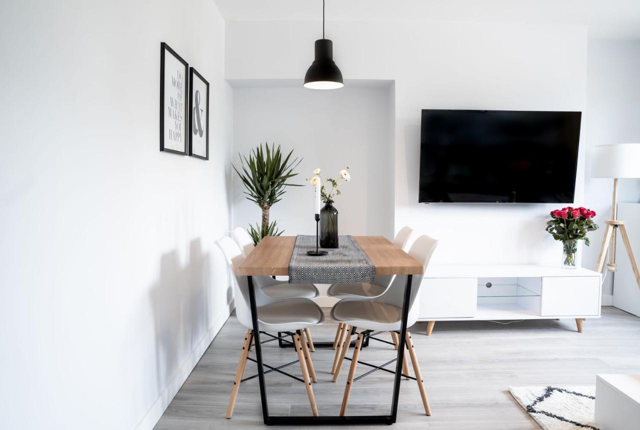 Luxurious Two Bedroom Apartment With Private Parking Perth Eksteriør bilde