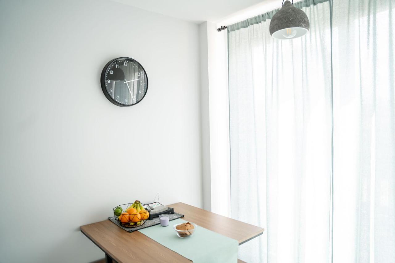 Luxurious Two Bedroom Apartment With Private Parking Perth Eksteriør bilde