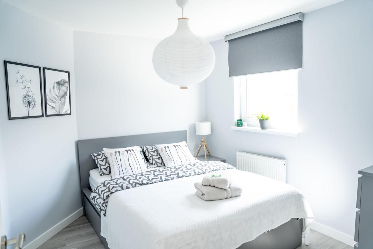 Luxurious Two Bedroom Apartment With Private Parking Perth Eksteriør bilde
