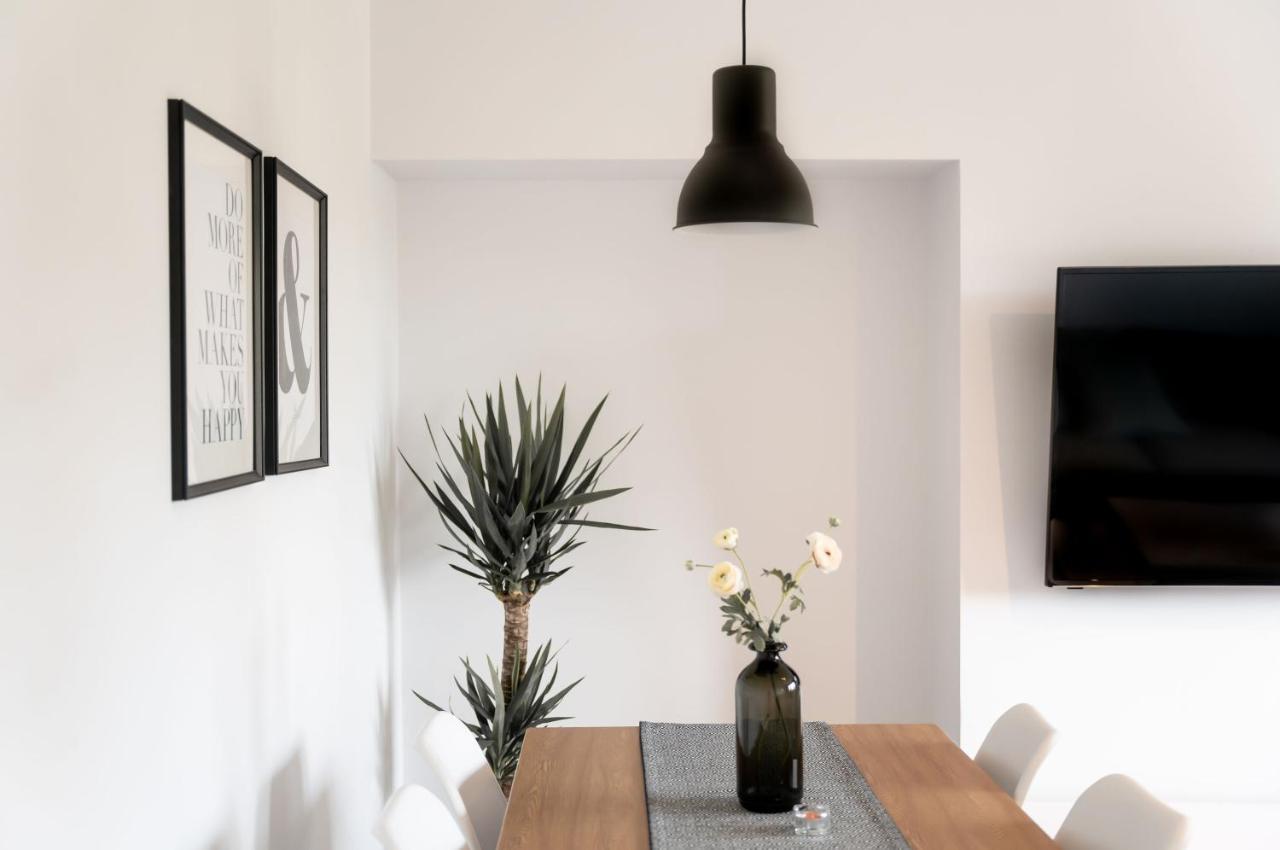 Luxurious Two Bedroom Apartment With Private Parking Perth Eksteriør bilde