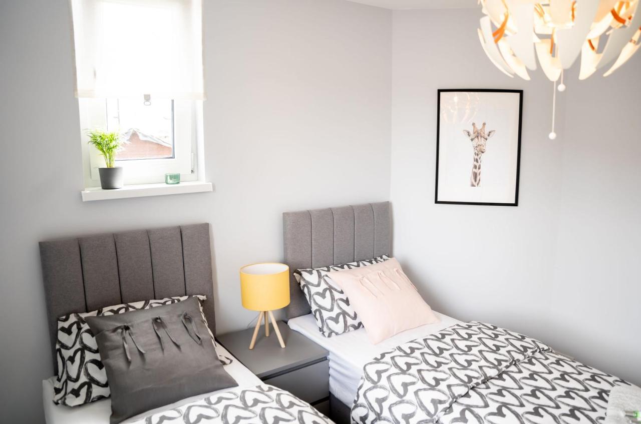 Luxurious Two Bedroom Apartment With Private Parking Perth Eksteriør bilde