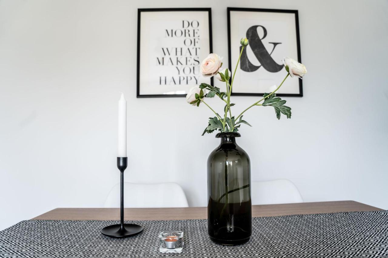 Luxurious Two Bedroom Apartment With Private Parking Perth Eksteriør bilde