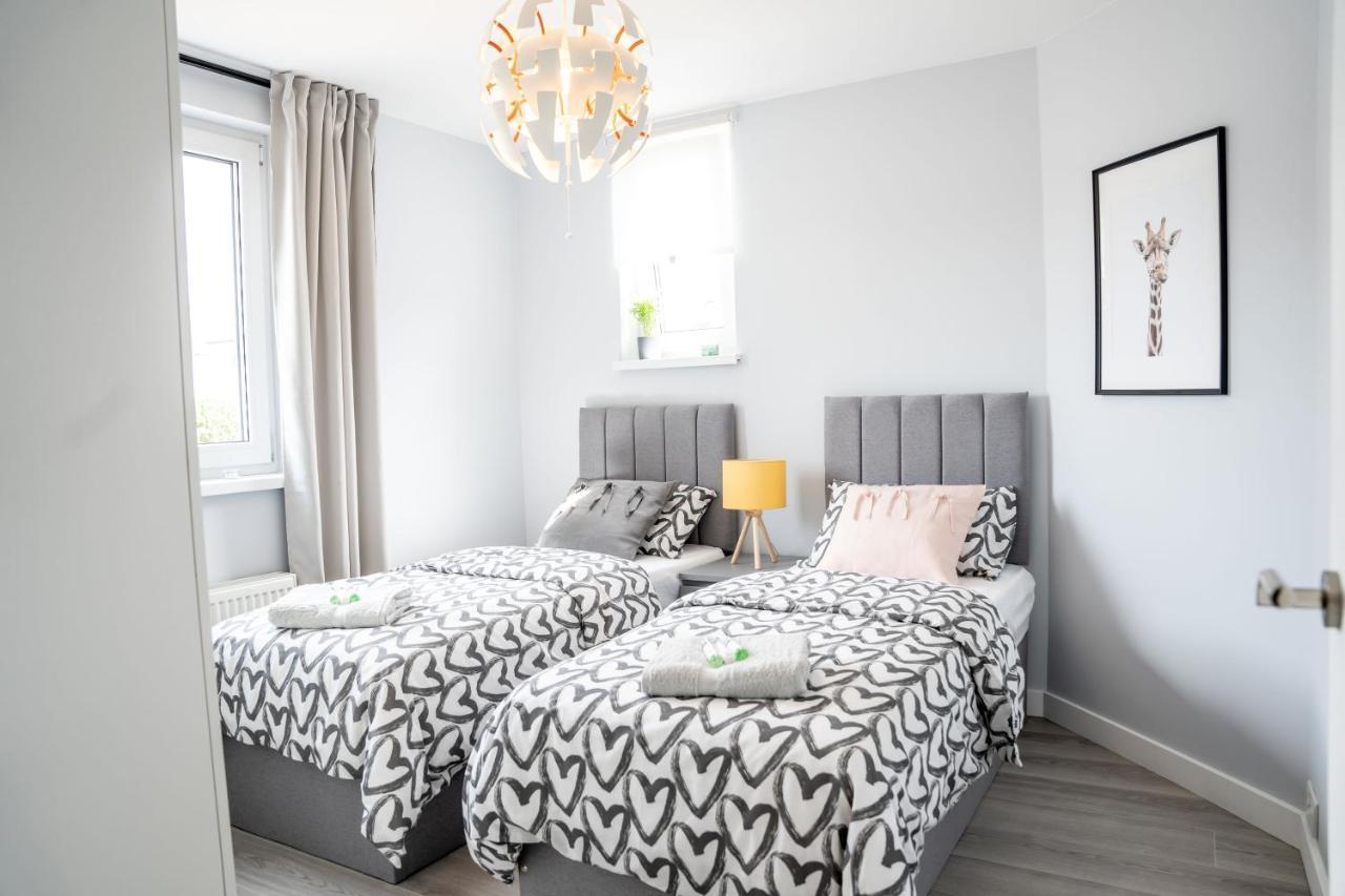 Luxurious Two Bedroom Apartment With Private Parking Perth Eksteriør bilde